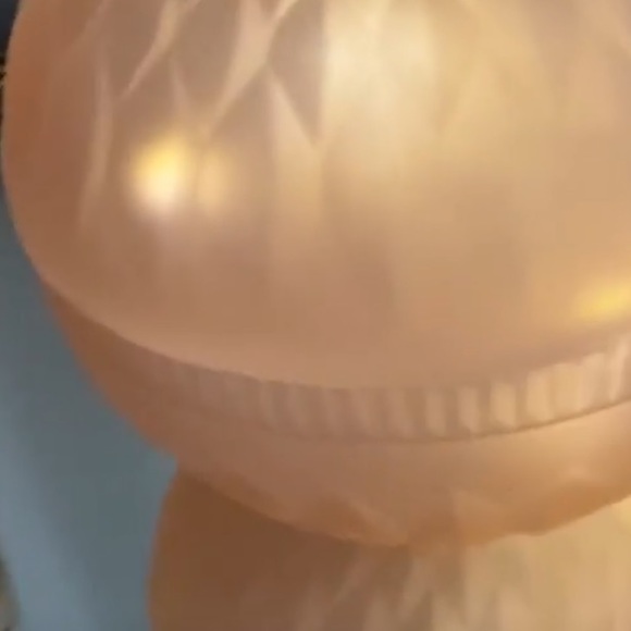 Fairy Lamp Frosted Pink - Picture 2 of 2